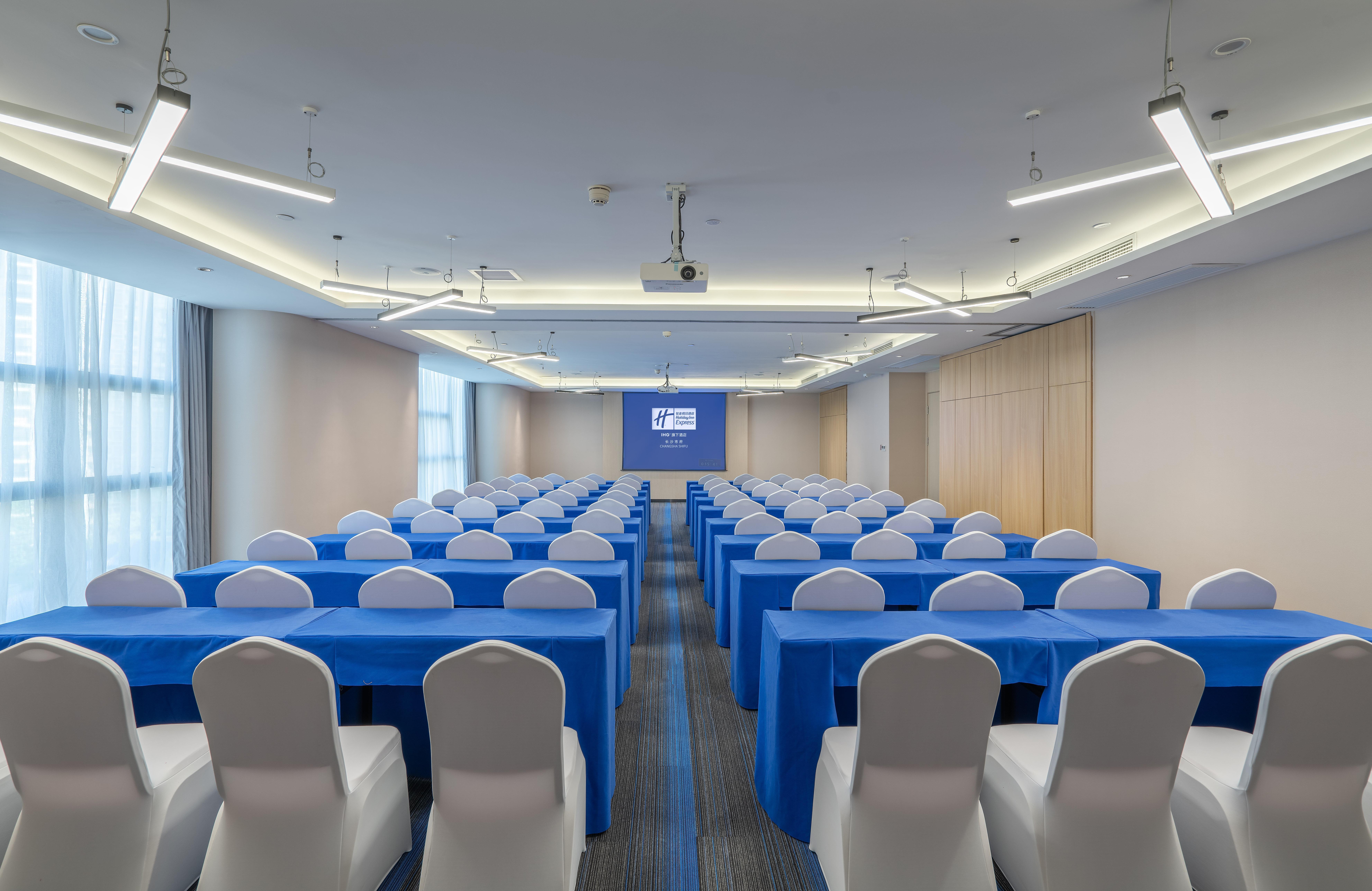 Holiday Inn Express Changsha Shifu By Ihg ภายนอก รูปภาพ